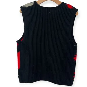 Vintage SUSAN BRISTOL | M | Womens Wool Sweater Vest Christmas Tress Winter thumbnail 2