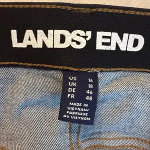 Lands’ End Denim Jeans Women’s Size 16 Inseam 31” Rise 11” thumbnail 6