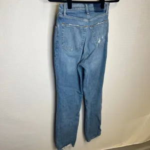 Abercrombie & Fitch Curve Love 90 Straight Ultra High Rise Criss Cross Jeans 25R thumbnail 3