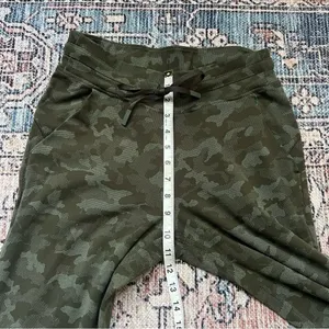 Lululemon Ready to Rulu Jogger 29" Heritage Camo Dark Olive Green Twill Size 6 thumbnail 11