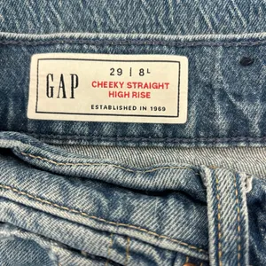 Gap Denim Cheeky Straight High Rise Button Fly Medium Wash Jeans thumbnail 8