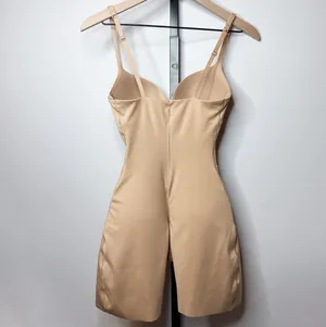 NWT Skims Ultimate Body Push-Up Butt Enhancing Padded Mid Thigh Bodysuit thumbnail 2
