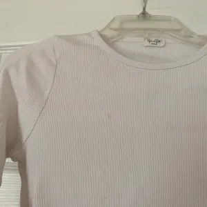 Brandy Melville John Galt White Long Sleeve Ribbed Round Neck Shirt Top thumbnail 3