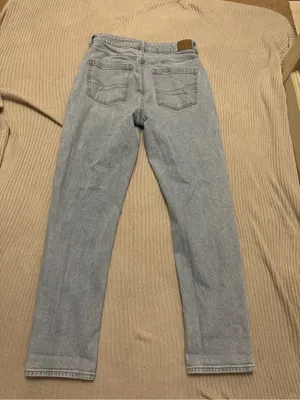 American Eagle Mom Jeans thumbnail 2