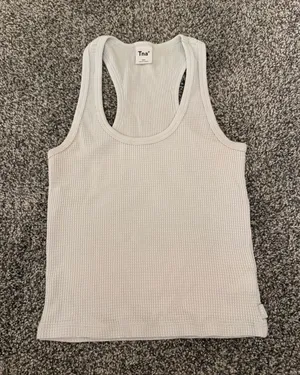 Aritzia Tank Top thumbnail 1