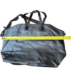Victoria's Secret Duffle Bag Womens Large Black Nylon Leopard Lining Travel thumbnail 9