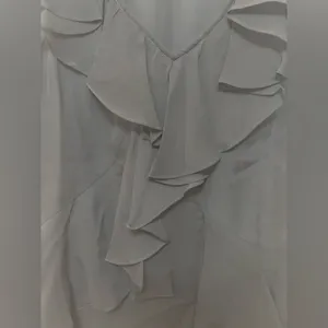 NWT J. Crew Silk Ruffle V-Neck Tank Size 4‎ thumbnail 2
