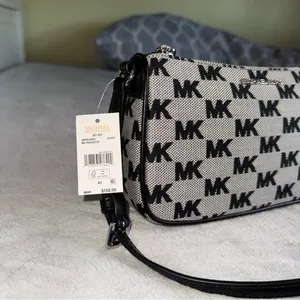 Michael Kors y2k nylon leather strap shoulder bag in black monogram jet set thumbnail 8