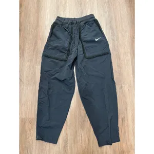 Nike Womens Sportswear Nylon Sherpa Trim Jogger Pants Black Small DQ6809-010 thumbnail 2
