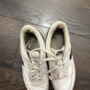 Nike Women’s 8 Court Vision Low Top Sneakers thumbnail 3