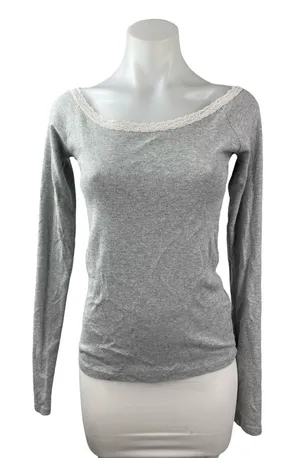 Brandy Melville Women's Gray Floral Lace Trim Knit Long Sleeve Blouse Top Size S thumbnail 1