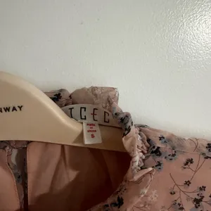 TCEC Blush Floral Long Sleeve Dress thumbnail 5