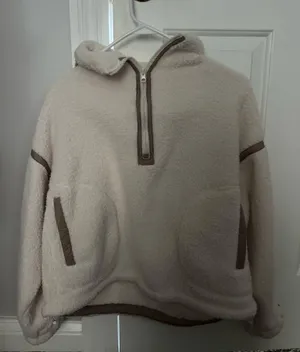 Fleece Quarter thumbnail 1