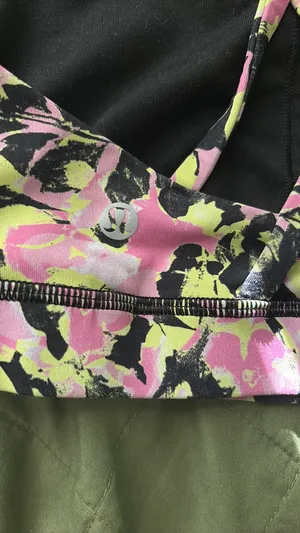 Lululemon Criss-Cross Sports Bra Multicolored - Size 4 thumbnail 3