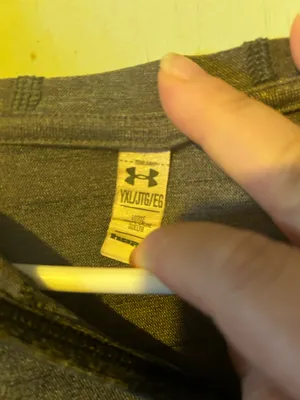 Under Armour men’s shirt thumbnail 2