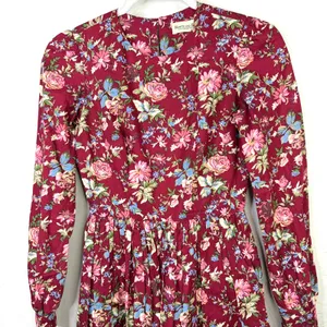 Hearts and Found NWOT Vintage Inspired Floral Cottagecore Long Sleeve Midi Dress thumbnail 3