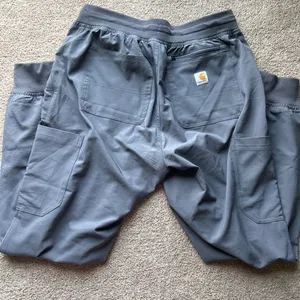 Carhartt scrubs size small!  thumbnail 5