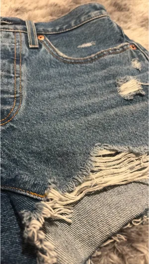 Levi’s 501 Shorts High-Rise thumbnail 6