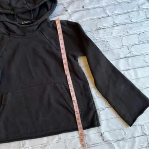 Athleta Small Womens Black Scuba Hoodie Hooded Sweatshirt Athletic Pull Over thumbnail 5