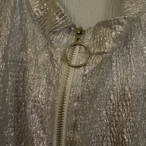 Silver metallic Women's Jumpsuit Size L thumbnail 4