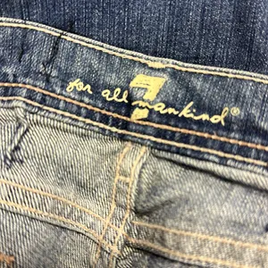 7 for all Mankind Justine Bootcut with Laced Ribbon Accent Pockets Blue Jeans 27 thumbnail 6
