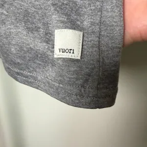 Vuori Gray Women's Tank Top thumbnail 2