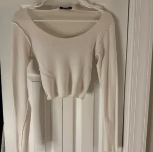 Brandy Melville White Long Sleeve thumbnail 2