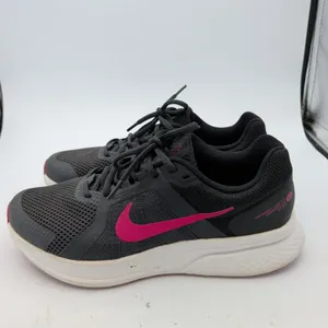 Nike Run Swift 2 Womens 10 Wide Running Shoes Grey Fireberry CV0568-011 thumbnail 2