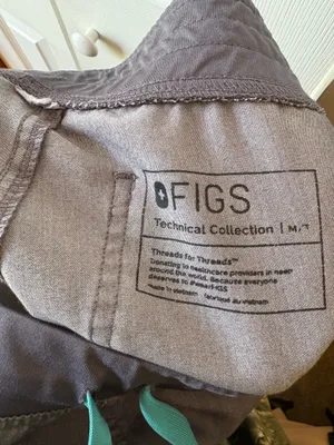 FIGS Livingston Graphite Scrub Pants thumbnail 6