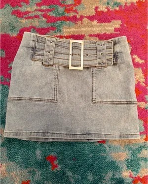 Edikted Low-Rise Jean Skirt thumbnail 3