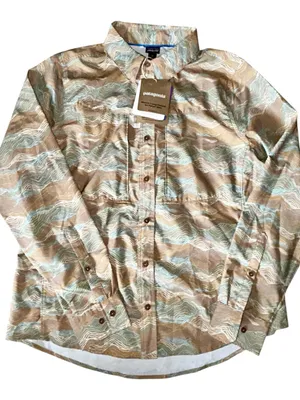 Women’s NWT Patagonia Tan & Light Blue Wave-Pattern Button-Down Shirt thumbnail 1