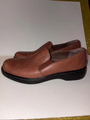 Naturalizer Women's Brown Slip-On Loafers thumbnail 3