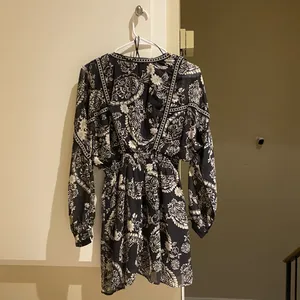 12th tribe boho v neck floral dress long sleeve thumbnail 3