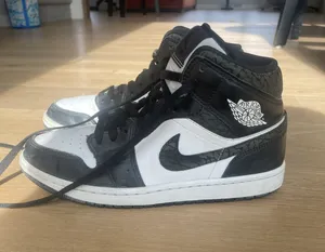 Jordan Nike  1s thumbnail 1