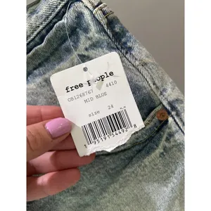 Free People Taliesin Cutoff Denim Short Mid Blue Womens Size 24 thumbnail 9