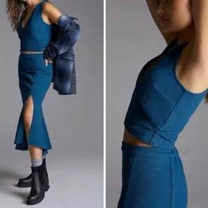 By Anthropologie Size M Slim Knit Skirt Teal Midi Ribbed Stretch Pull On thumbnail 3