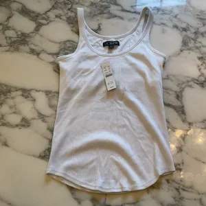 NWT J crew Vintage rib shelf-bra tank top white ribbed Sz XXS thumbnail 3