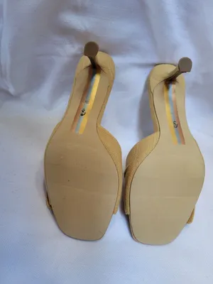 San Edelman Women's Pietra Dsrt Sun Linen Kitten-Heel sandals Size 7.5 Yellow thumbnail 5