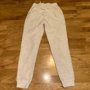 Aerie Offline Cozy Boucle Knit Joggers Drawstring Sweatpants Womens Size S Small thumbnail 3