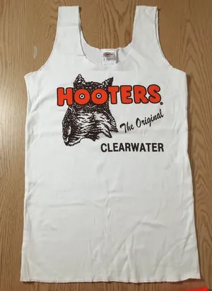 Hooters New Women’s Girl Uniform Tank From Florida Size Medium thumbnail 1