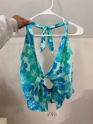 Zara Satin Hawaiian Print Top thumbnail 4