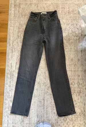 Jeans thumbnail 1