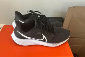 Nike Air Zoom Pegasus 39 Black White thumbnail 1