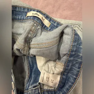 Willow & Root Buckle Blue Denim Jeans thumbnail 3