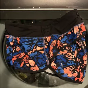 Lululemon Speed Short (H2O) Paint Storm Harbor Blue Multi / Black 4 thumbnail 2
