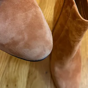 Vince Camuto Womens 8 VC Envernia Brown Suede Leather Chunky Round Toe Booties thumbnail 12