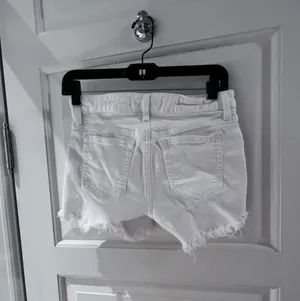 L'Agence Ozzie Cutoff Denim Shorts thumbnail 2