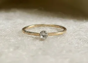 Gold Solitaire Antique Vintage Rhinestone Ring thumbnail 1