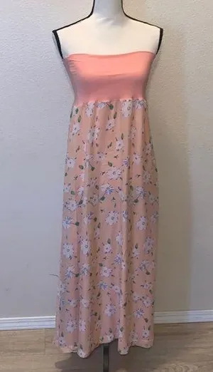 Light pink floral stretchy lined strapless Summer maxi dress thumbnail 1