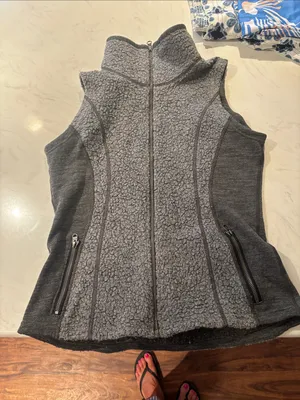 Kuhl Grey Sherpa Zip-Up Vest thumbnail 1